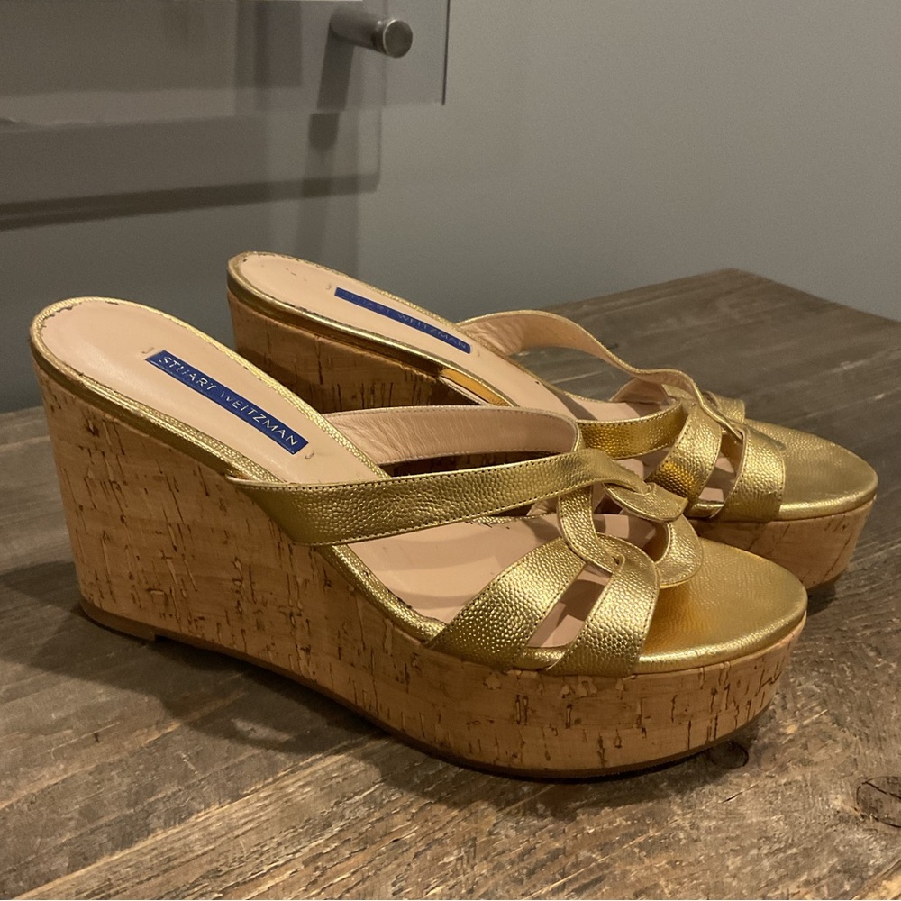Gold Wedge